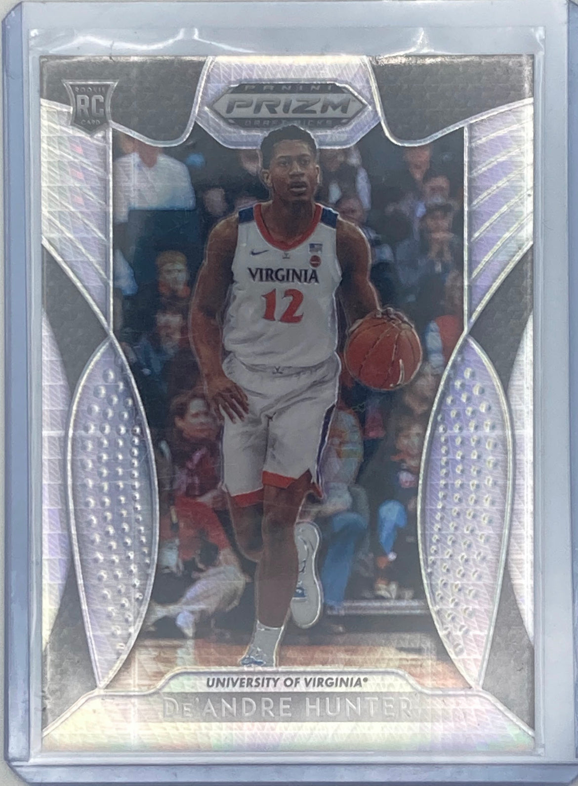 2019 Panini Prizm Draft Picks De’Andre Hunter Hyper Prizm Numbered Basketball Card