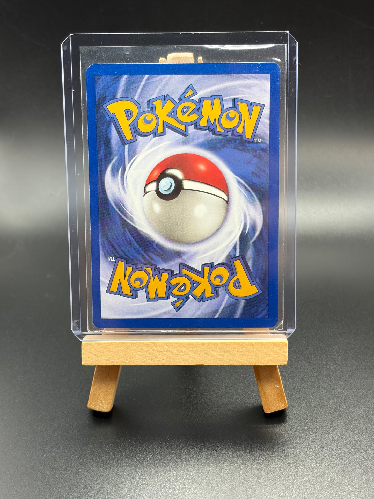 Beedrill(17) - Base Set (BS)NM