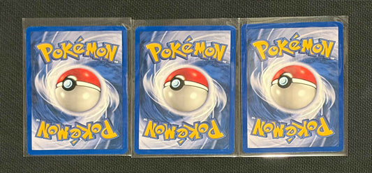 Sandshrew - Base Set (BS) Common 3 card lot NM