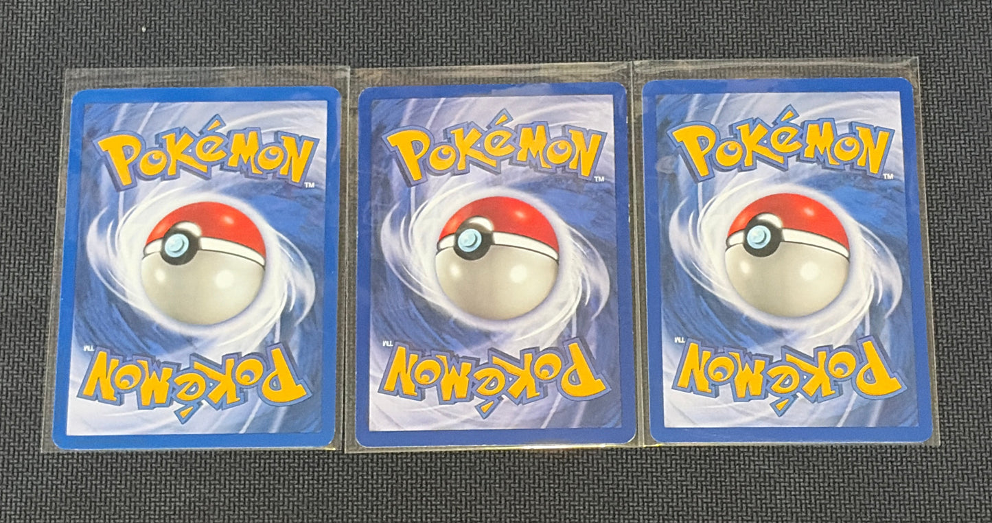 Gastly- Base Set (BS) Common 3 card lot LP(Read Description)
