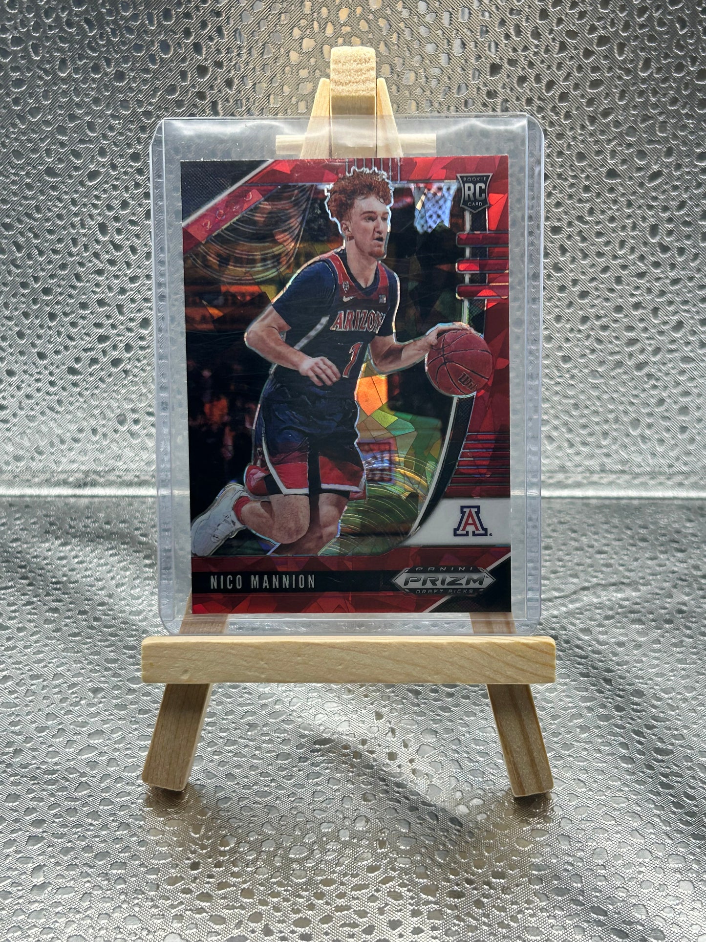 2020 Panini - Prizm Draft Picks Red Cracked Ice Nico Mannion