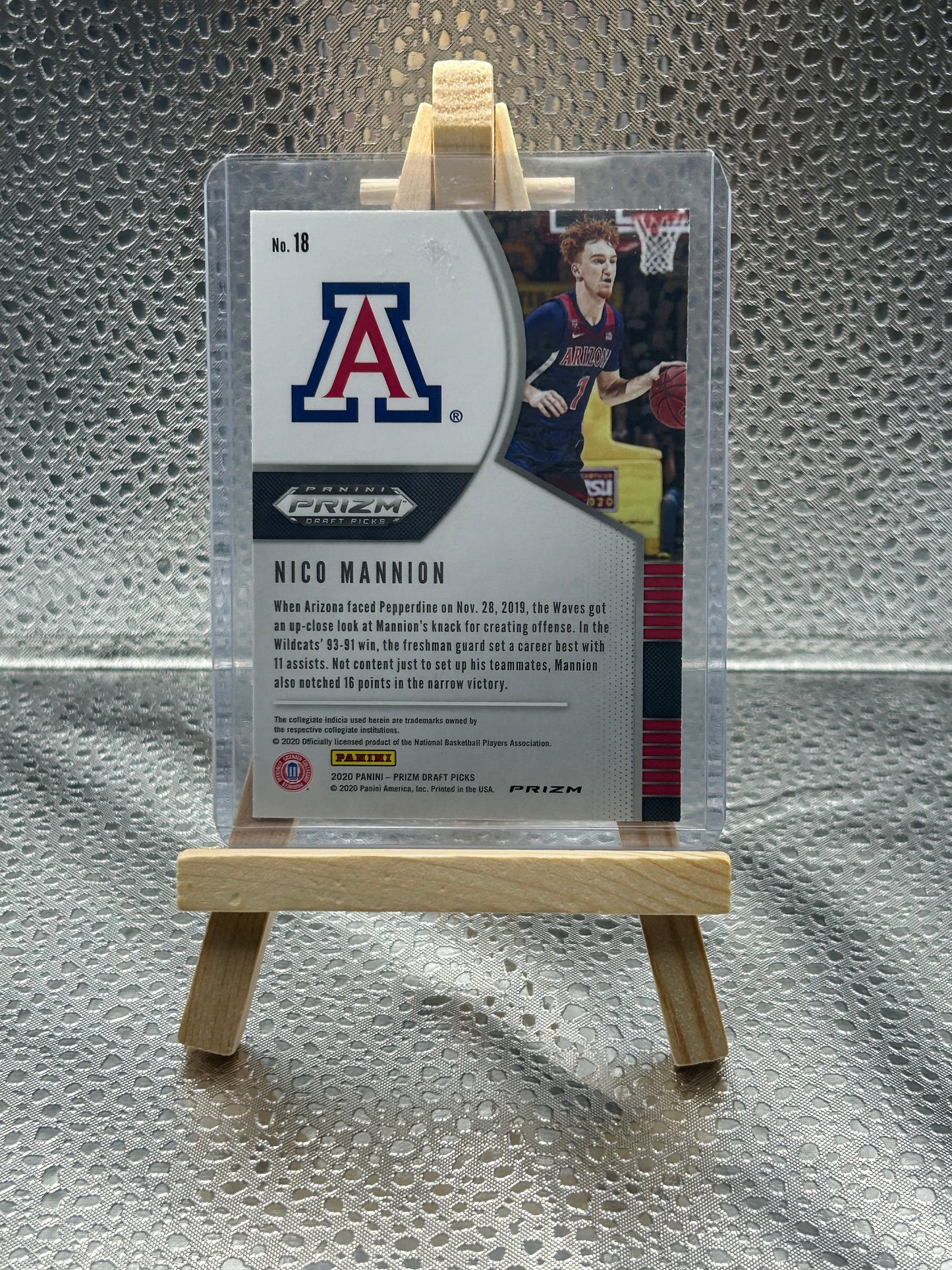 2020 Panini - Prizm Draft Picks Red Cracked Ice Nico Mannion