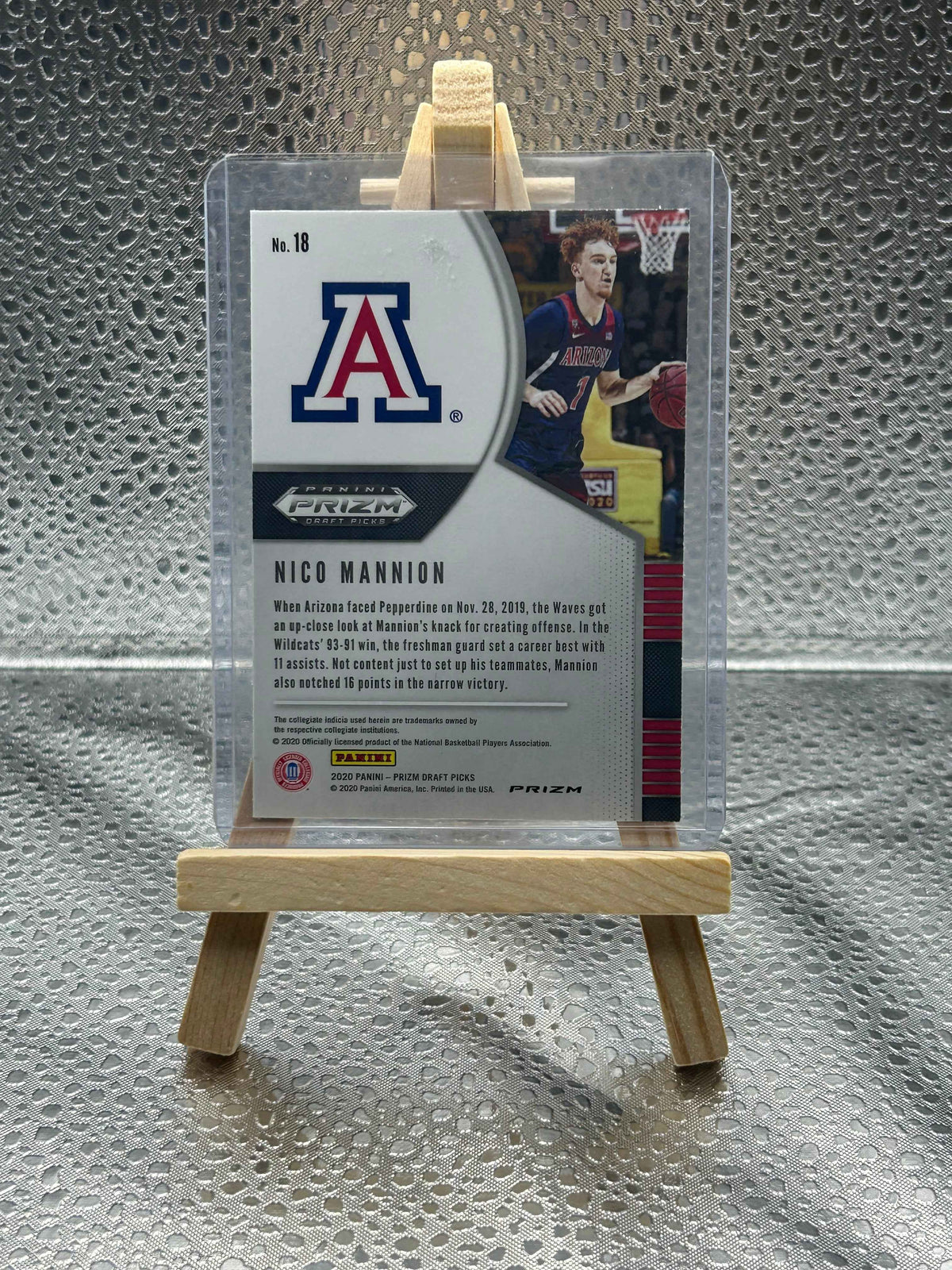 2020 Panini - Prizm Draft Picks Red Cracked Ice Nico Mannion