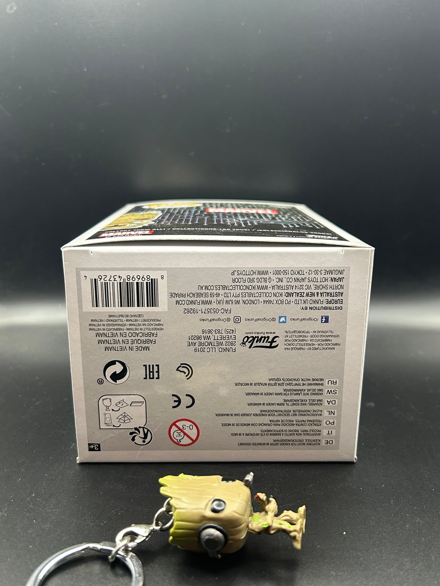 Gamer Groot Funko Pop and Mini key chain GameStop Exclusive