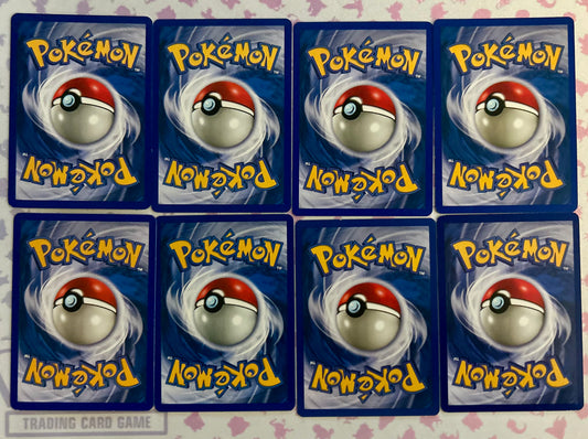 8 Pokémon Card Mixed Lot