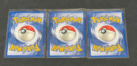 Vulpix- Base Set (BS) Common 3 card lot LP (Read Description)