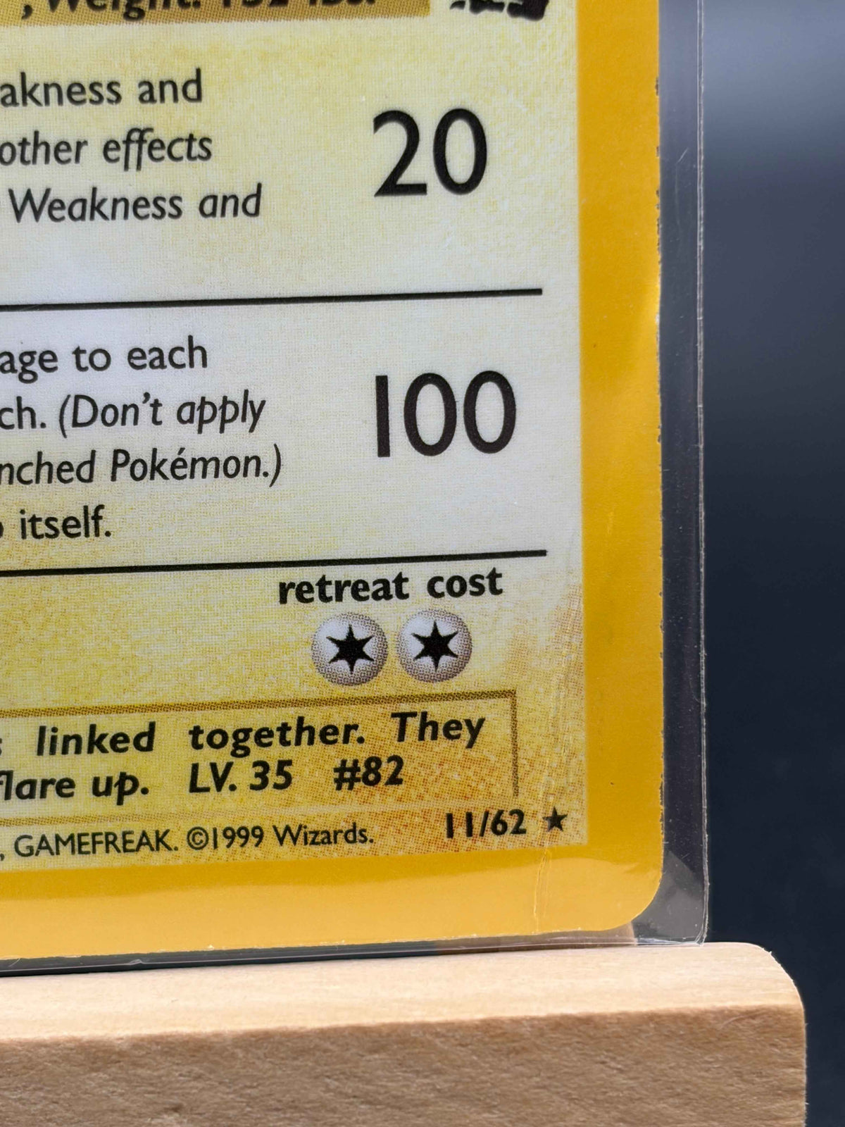 Magneton (11) - Fossil (FO)Holo Rare 1st Edition Repaired MP