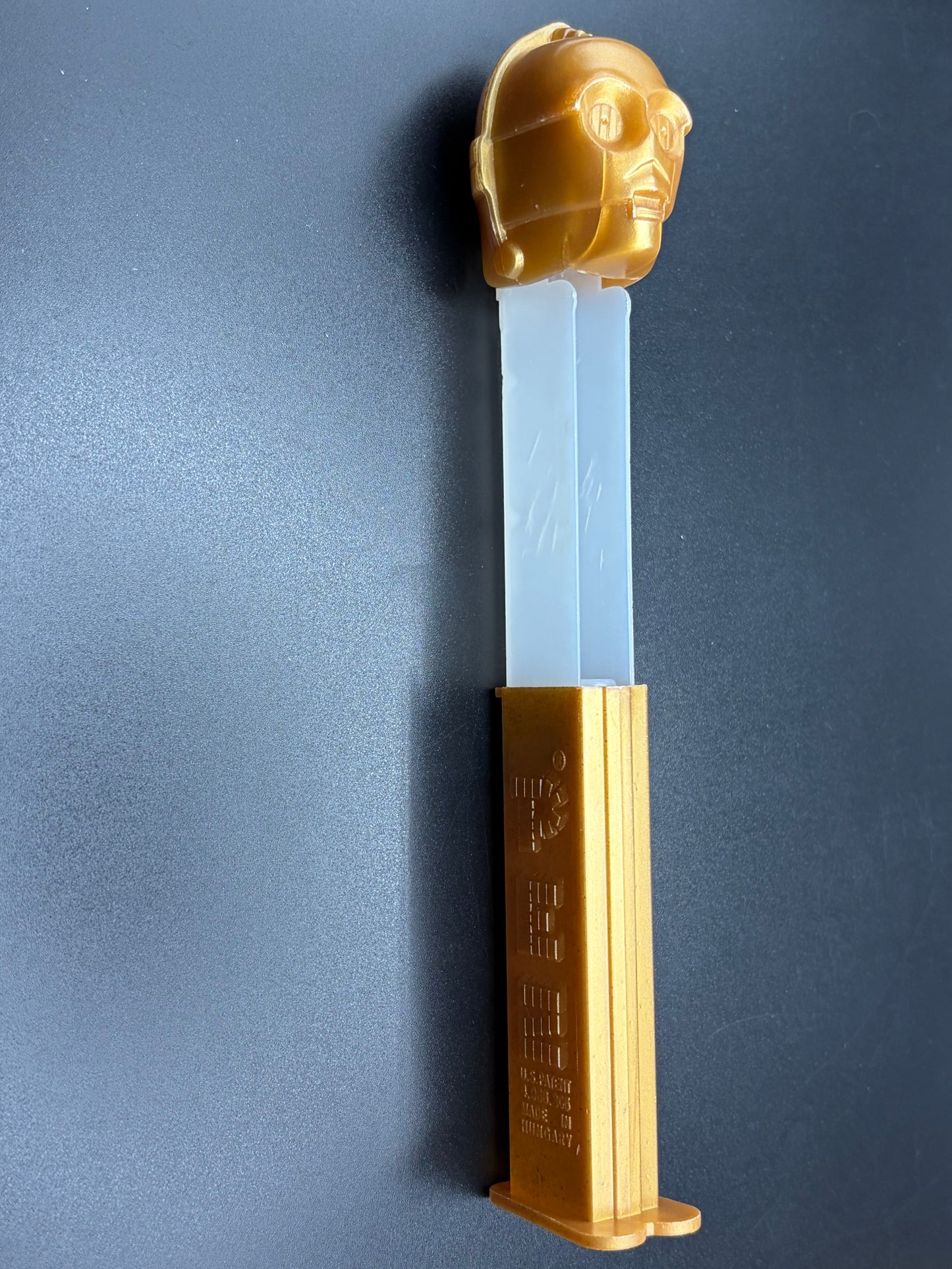 Star Wars 1997 C3-PO Pez dispenser
