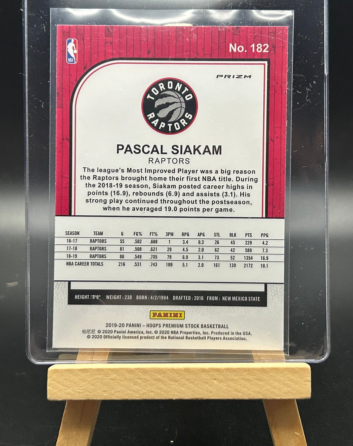 2019-20 Panini NBA Hoops Premium Silver Lazer Parallel Pascal Siakam