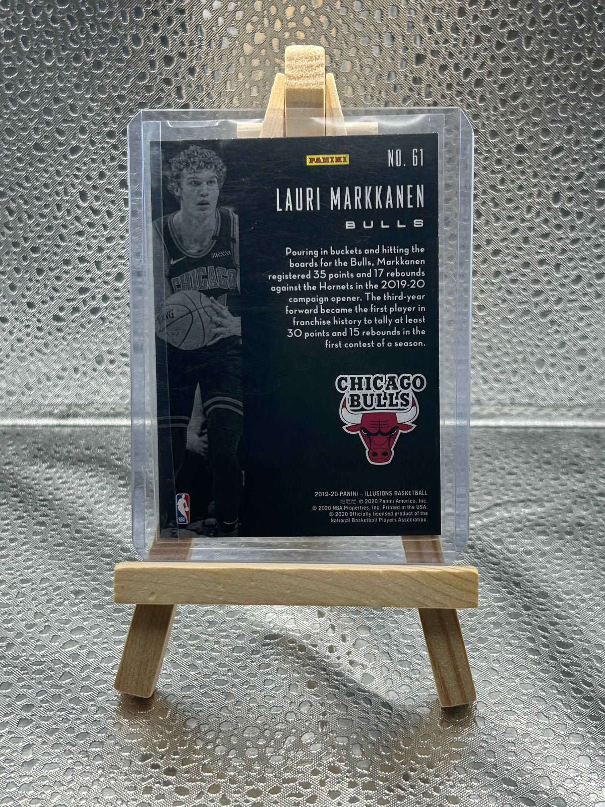 2019 -2020 Panini - Illusions Basketball Lauri Markkanen