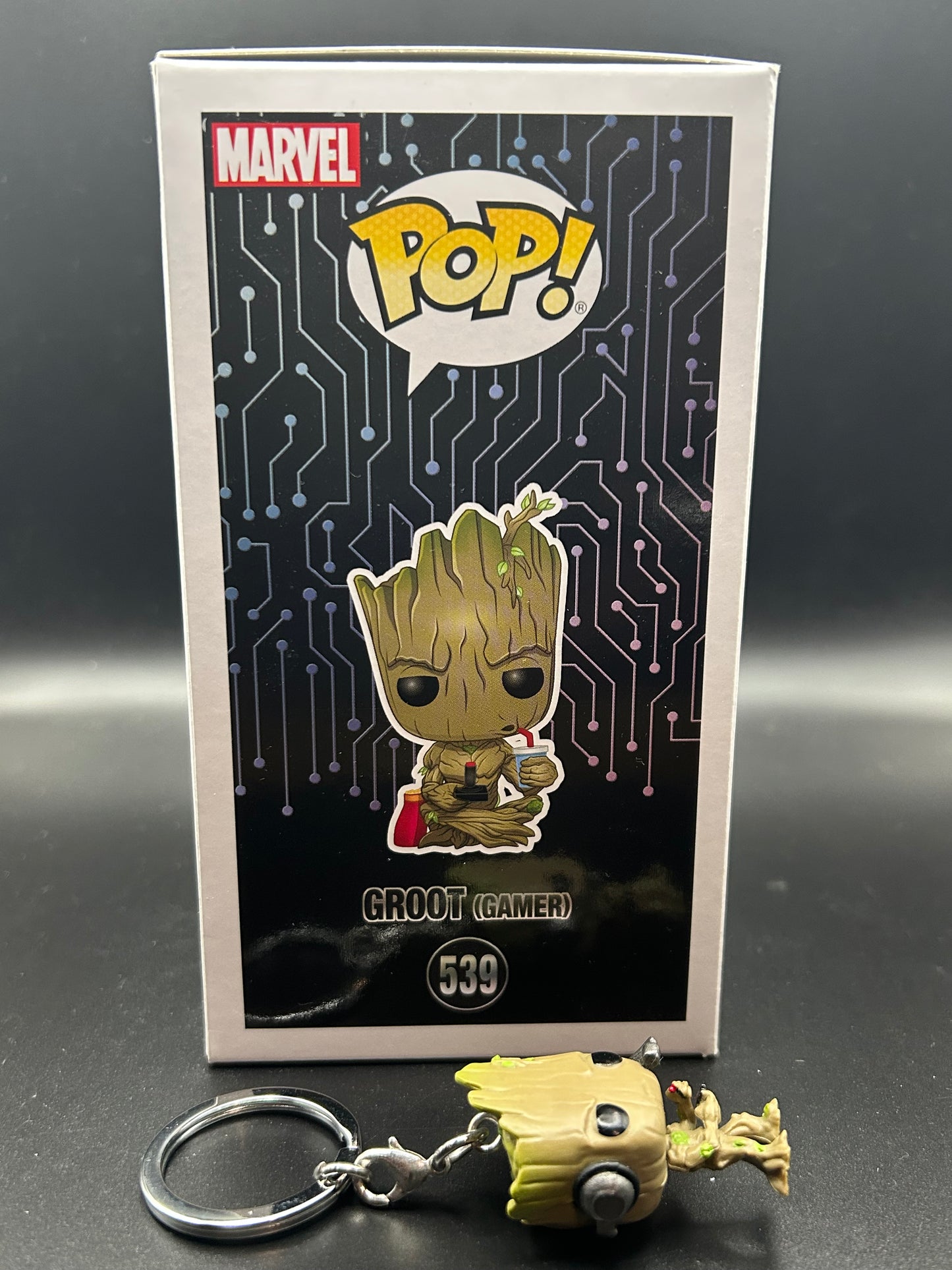 Gamer Groot Funko Pop and Mini key chain GameStop Exclusive