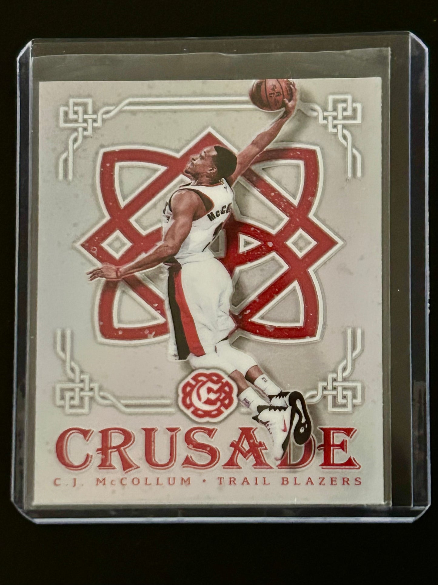 2016-17 Panini Excalibur Crusade Silver Prizm CJ McCollum
