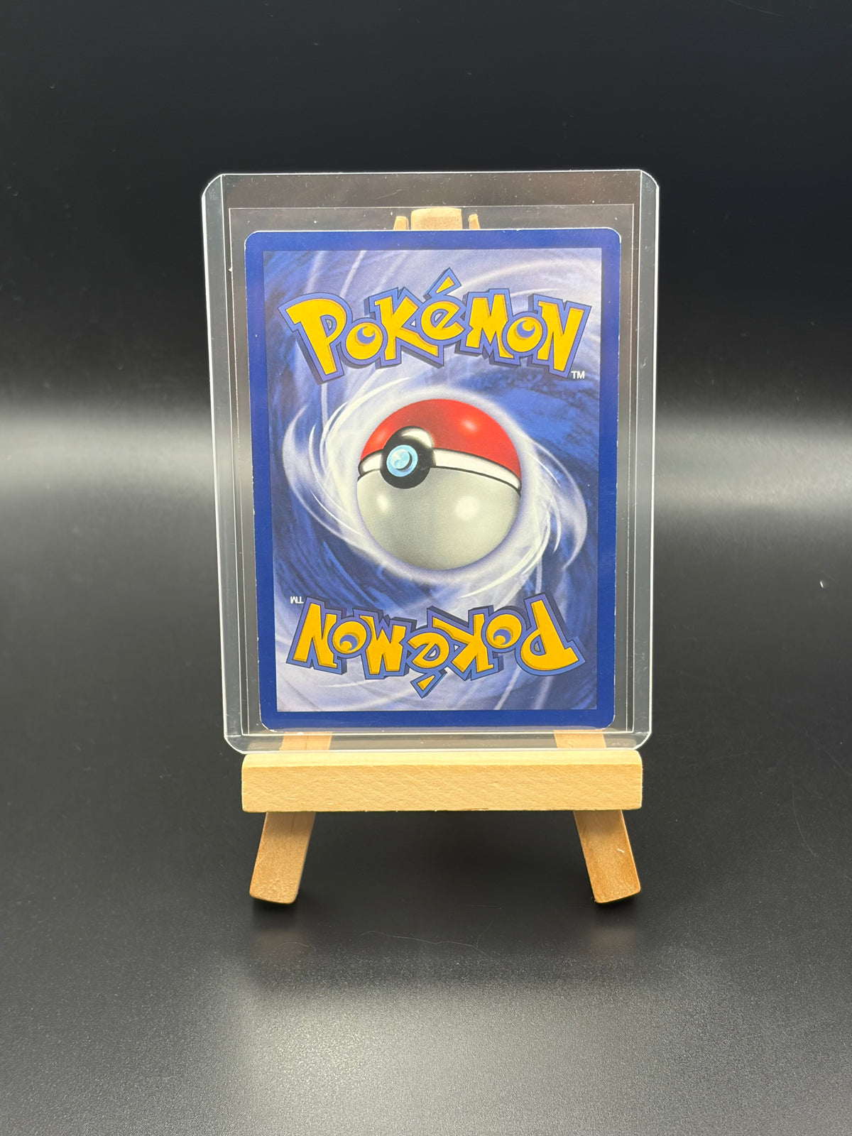 Pikachu (17/64) - Jungle (JU)Common LP