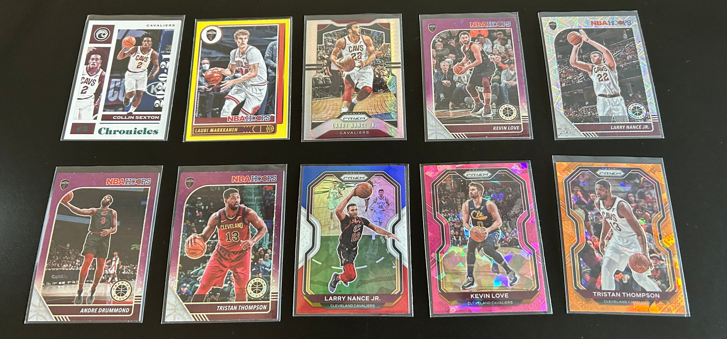 Cleveland Cavaliers Parallel 10 Card Lot