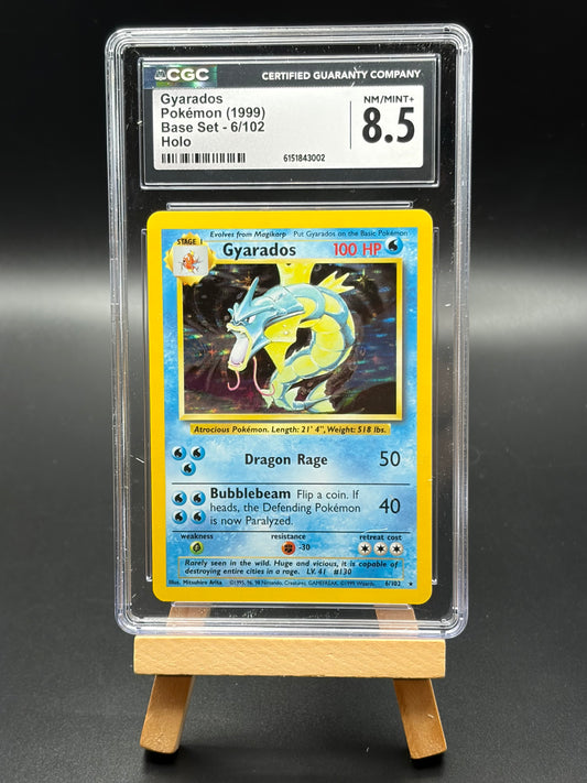 Gyarados - Base Set (BS) Unlimited Graded CGC 8.5