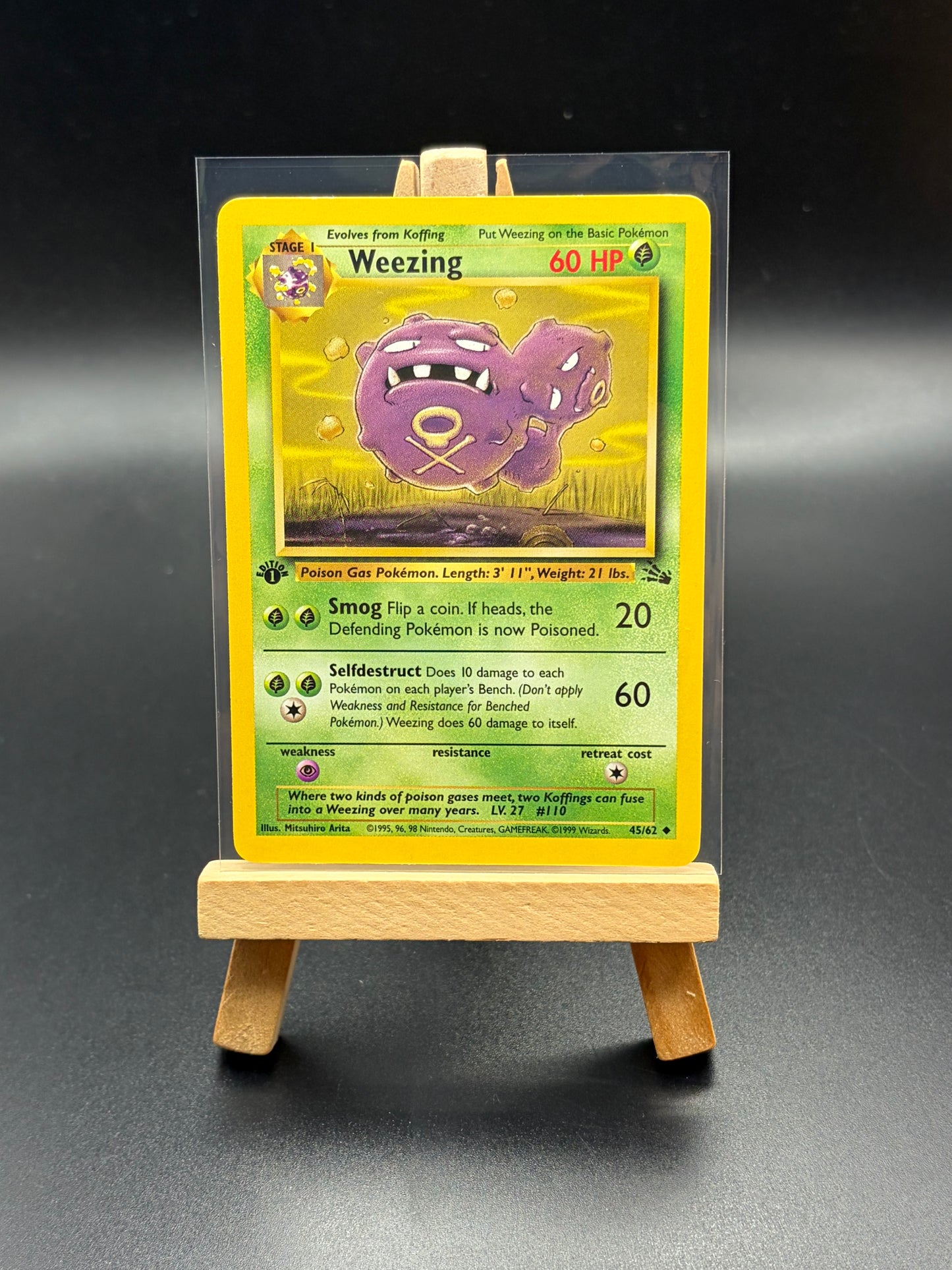 Weezing 1st Edition (45) - Fossil (FO) LP