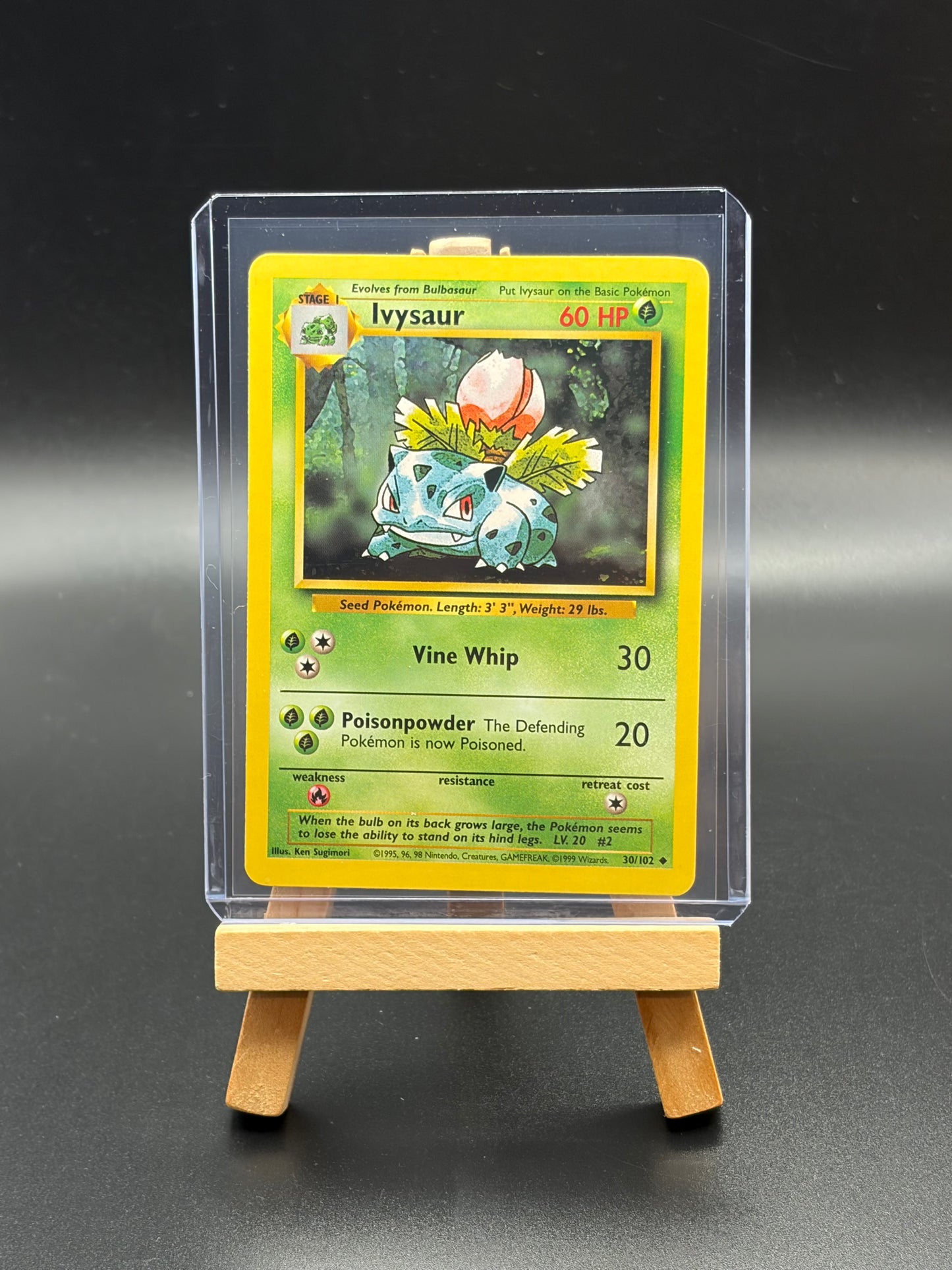 Ivysaur (030/102)- Base Set (BS) LP