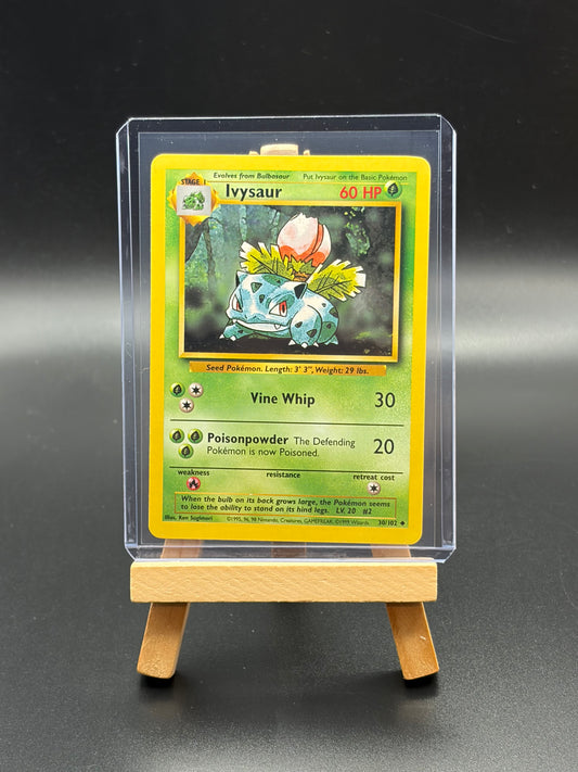 Ivysaur (030/102)- Base Set (BS) LP