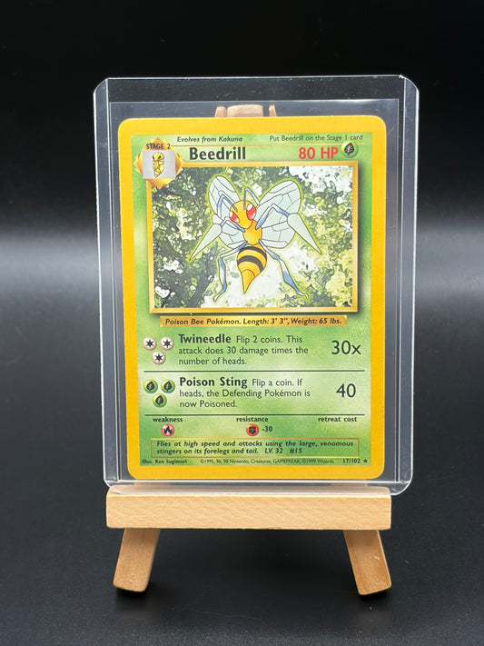 Beedrill(17) - Base Set (BS)LP