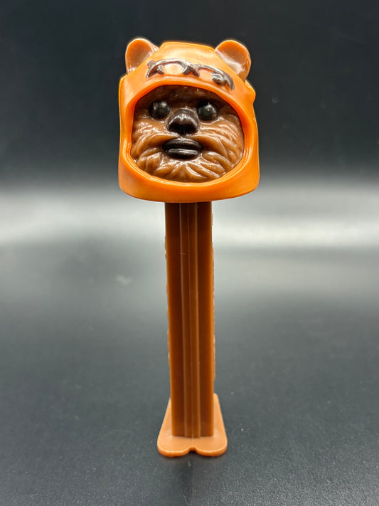 Star Wars 1996 Wicket Pez dispenser