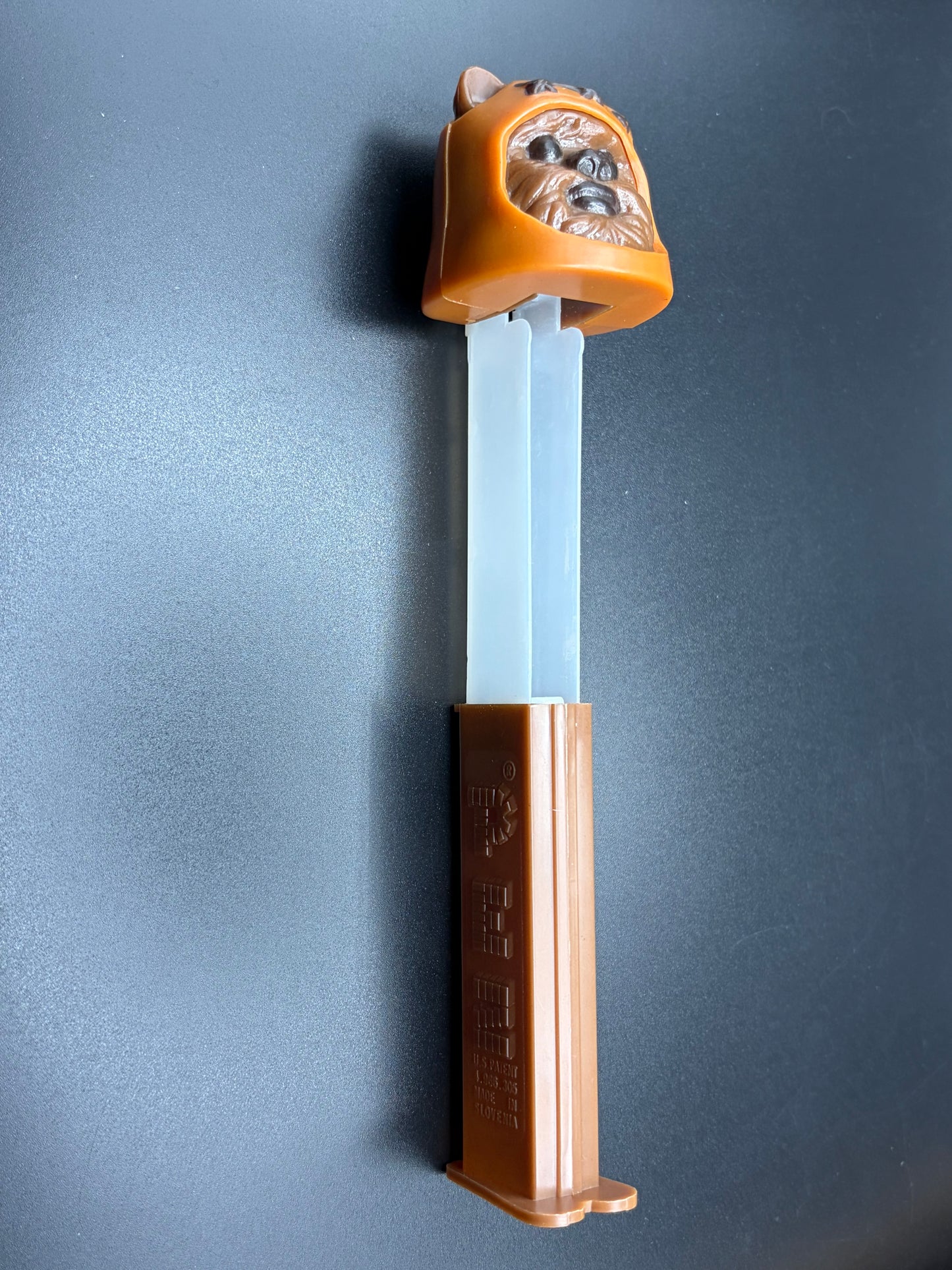 Star Wars 1996 Wicket Pez dispenser
