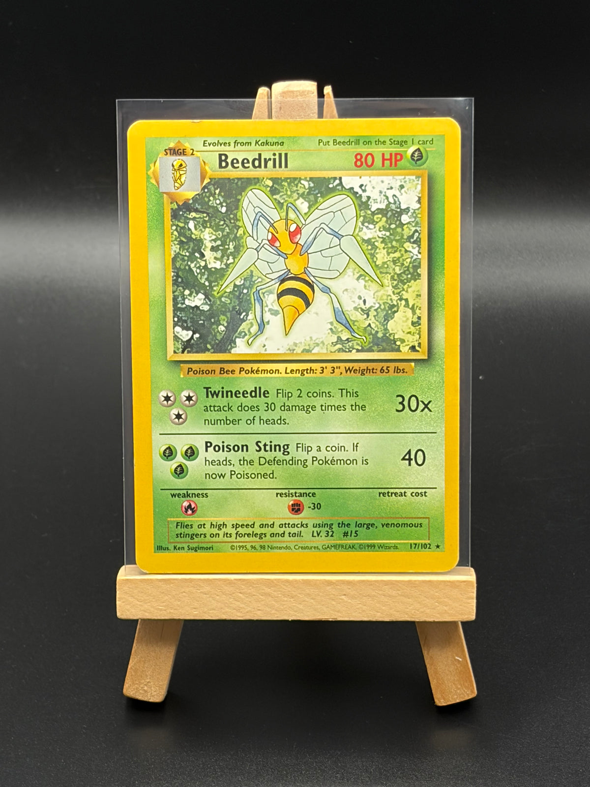 Beedrill(17) - Base Set (BS)LP