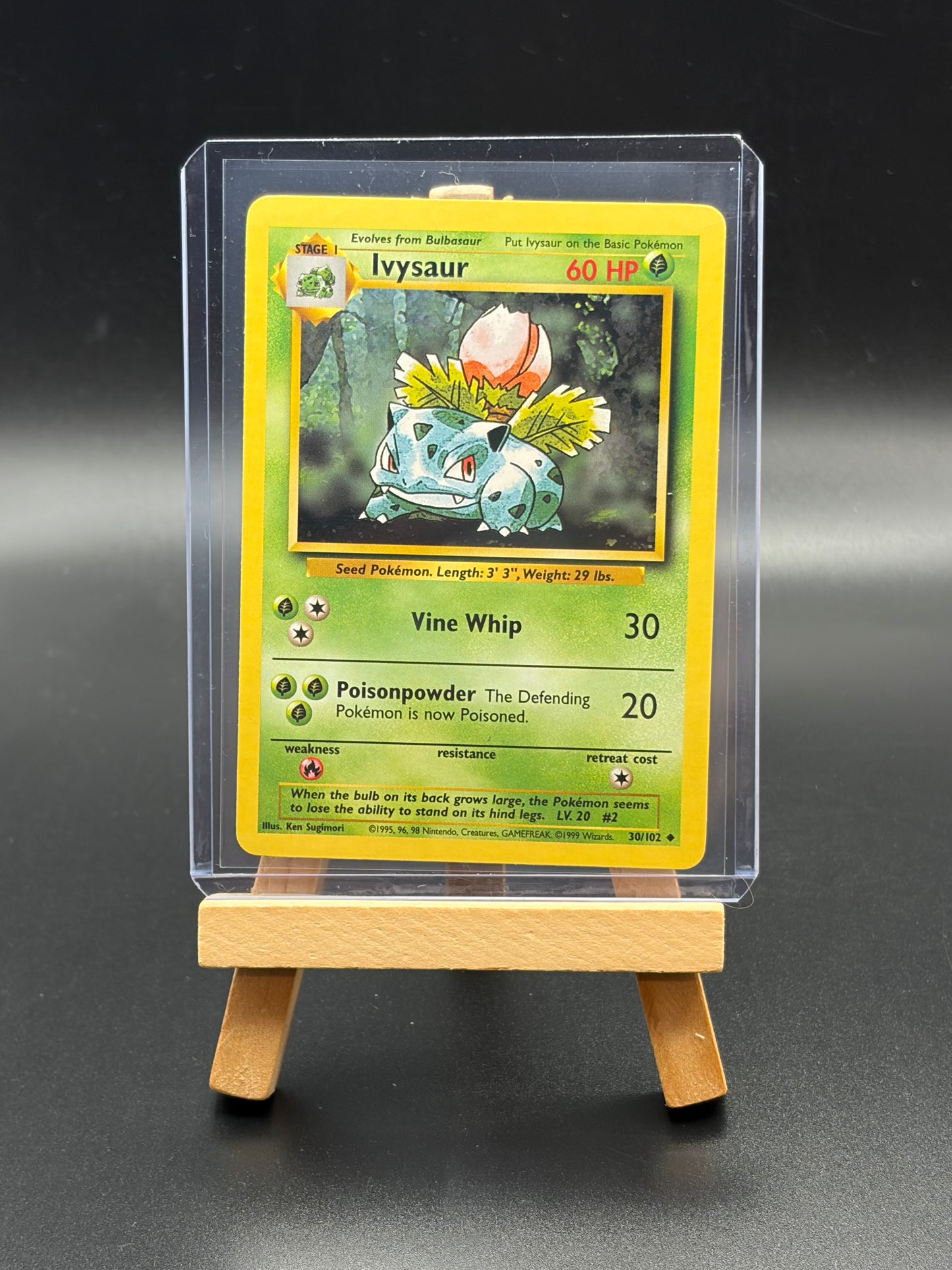 Ivysaur (030/102)- Base Set (BS) LP