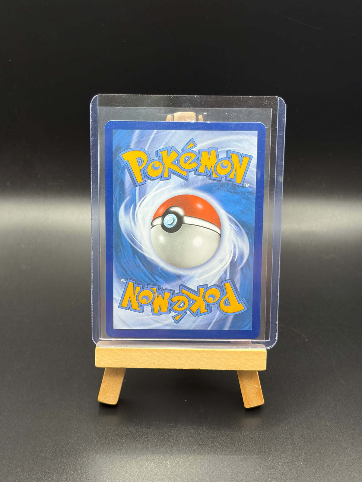 Dragonite V- SWSH235- SWSH: Sword & Shield Promo Cards (SWSD)LP