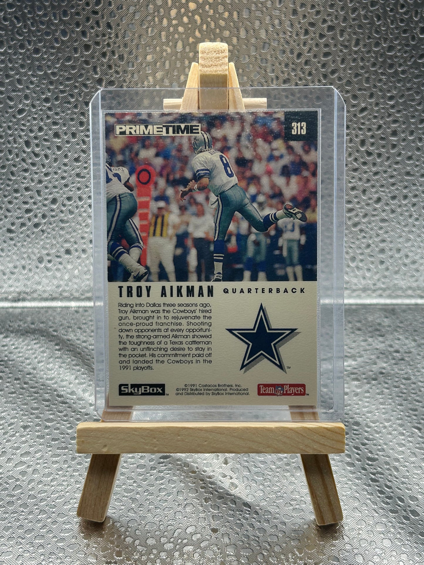 1992 Skybox Troy Aikman Strong Arm of the Law