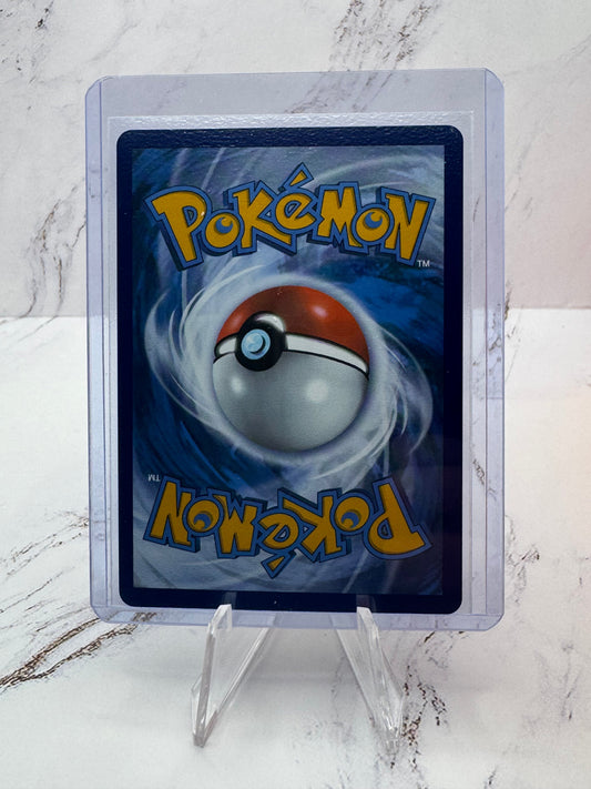Butterfree V (Full Art) - Darkness Ablaze