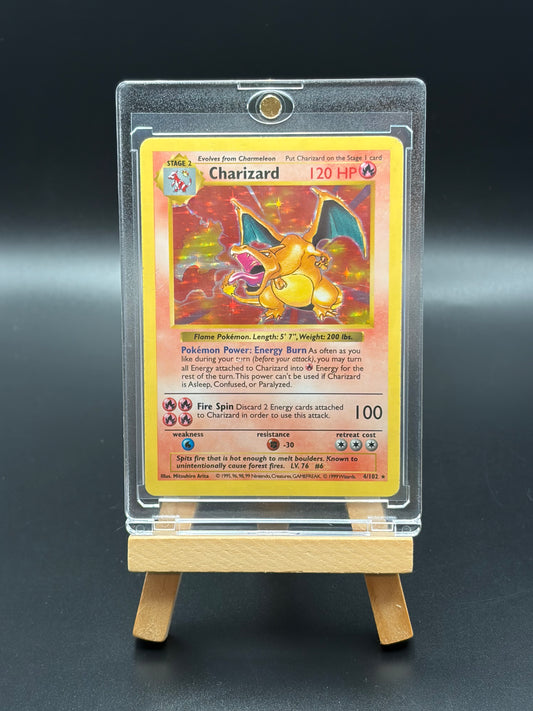 Shadowless Charizard Holo Rare(004/102)- Base Set  (BS) Moderately Played.